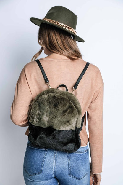 MINI TWO TONED FURRY BACKPACK