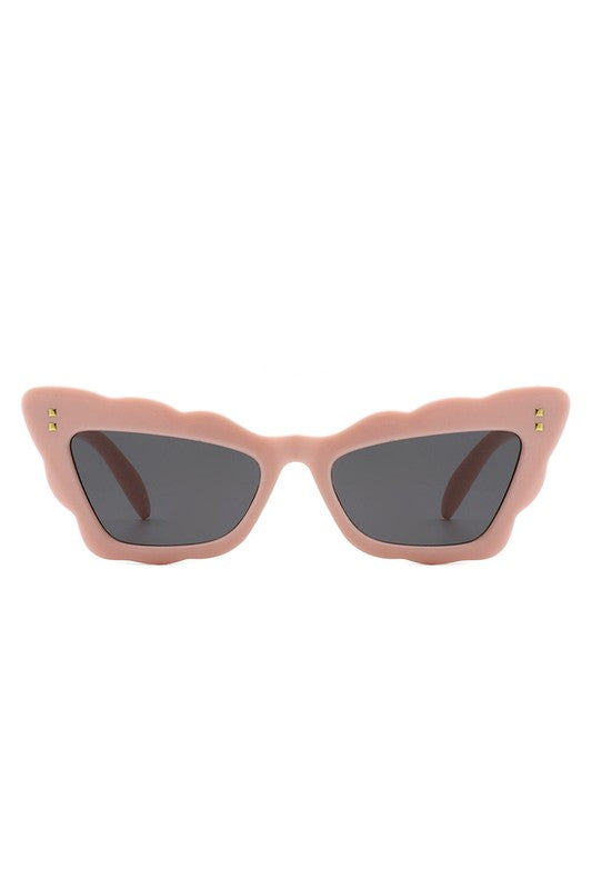 Irregular Wavy Fashion Cat Eye Sunglasses