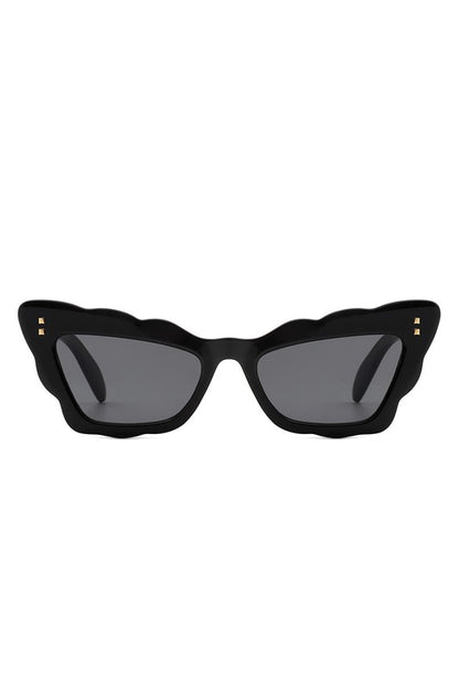 Irregular Wavy Fashion Cat Eye Sunglasses