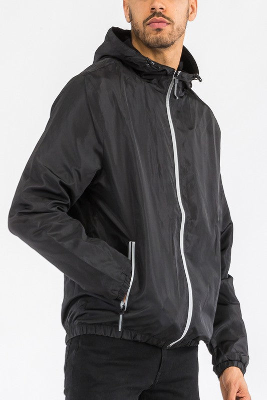 SOLID HOODED LIGHTWEIGHT WINDBREAKER JACKET